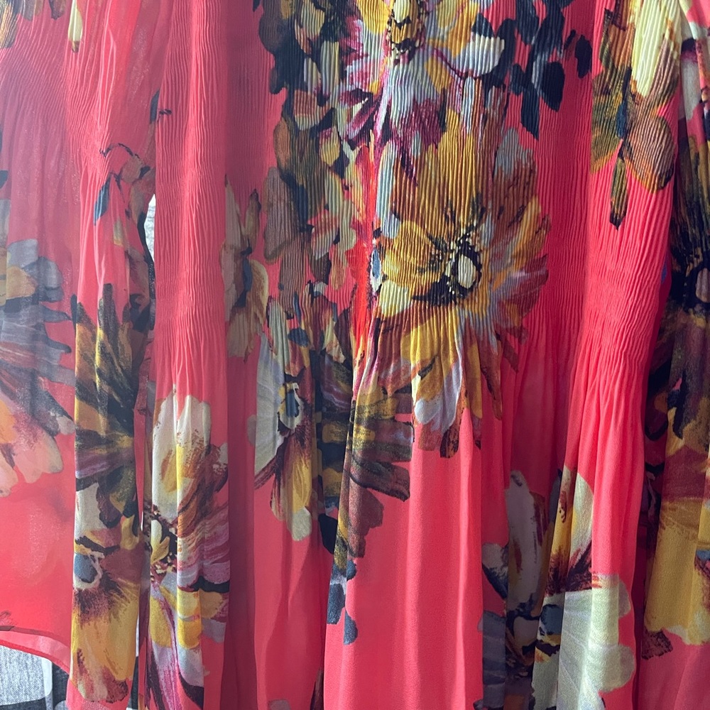 Beautiful Salmon color blouse..flowy and comfy